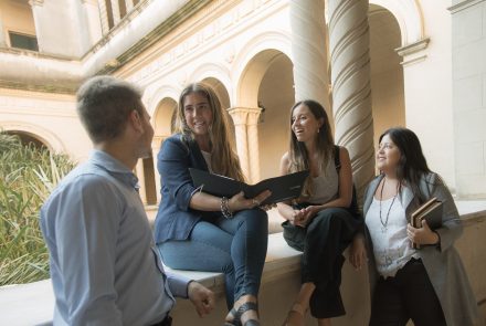 Galería de fotos de la Facultad de Ciencias Jurídicas y Sociales