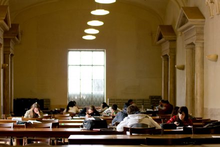 Galería de fotos de la Facultad de Ciencias Jurídicas y Sociales