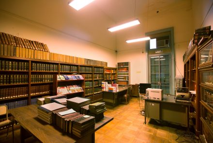 Biblioteca Pablo Vrillaud