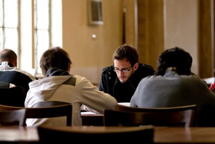 Biblioteca Pablo Vrillaud